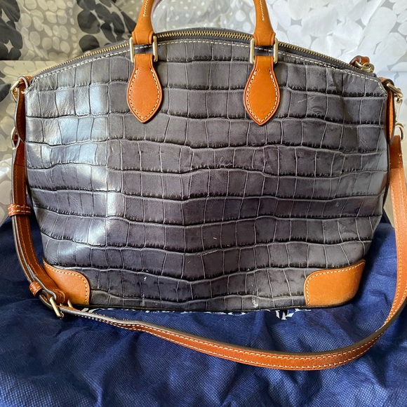 Dooney & Bourke satchel - Picture 2 of 8